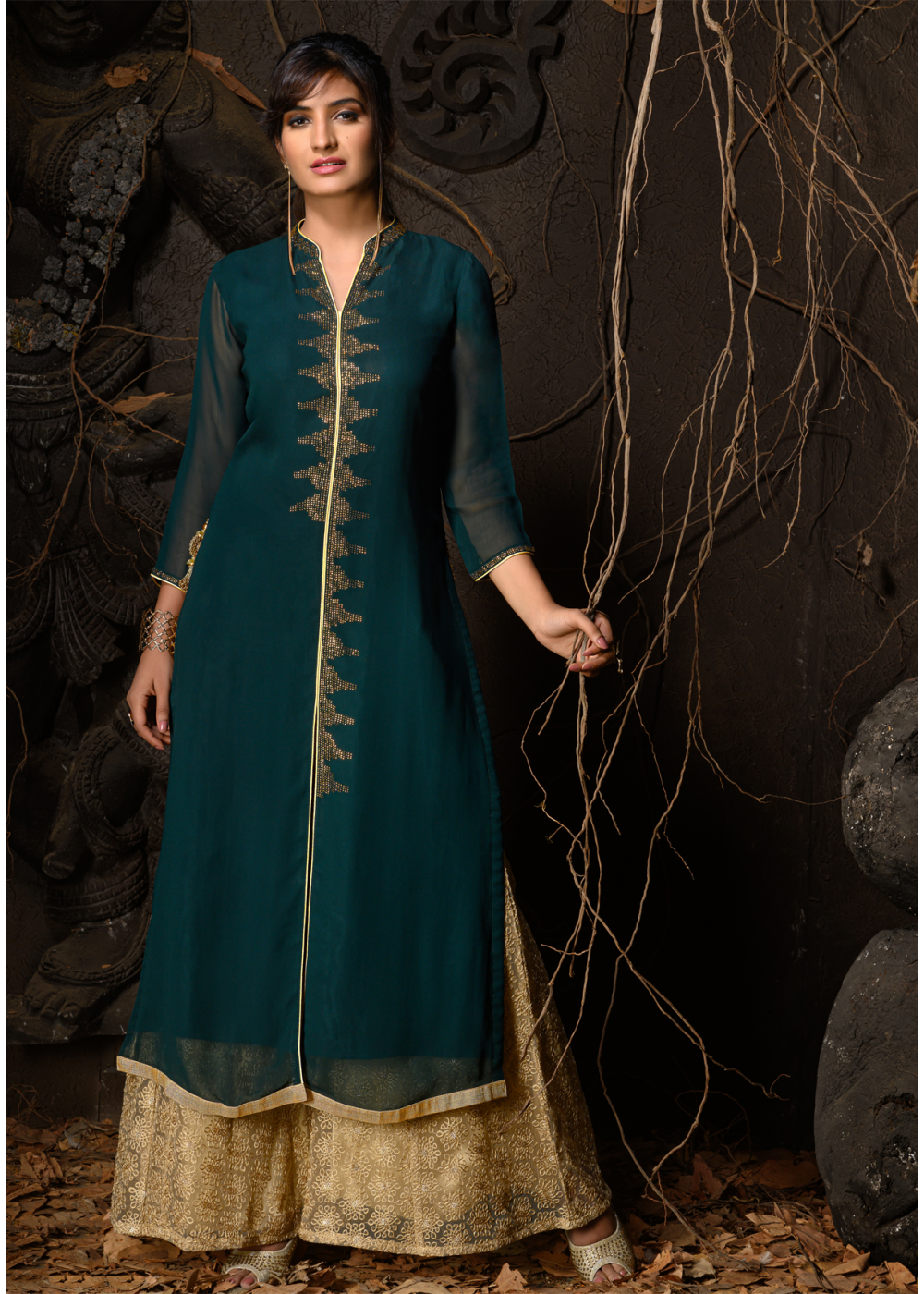 Women's Peacock Green Kurta Palazzo Set With Embroidery - NOZ2TOZ at Rs  1288 | Palazzo Suit | ID: 2850512269148
