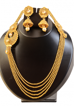 Golden Designer Chain Set